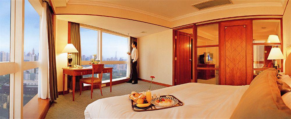 Crowne Plaza Nanjing Hotels & Suites חדר תמונה