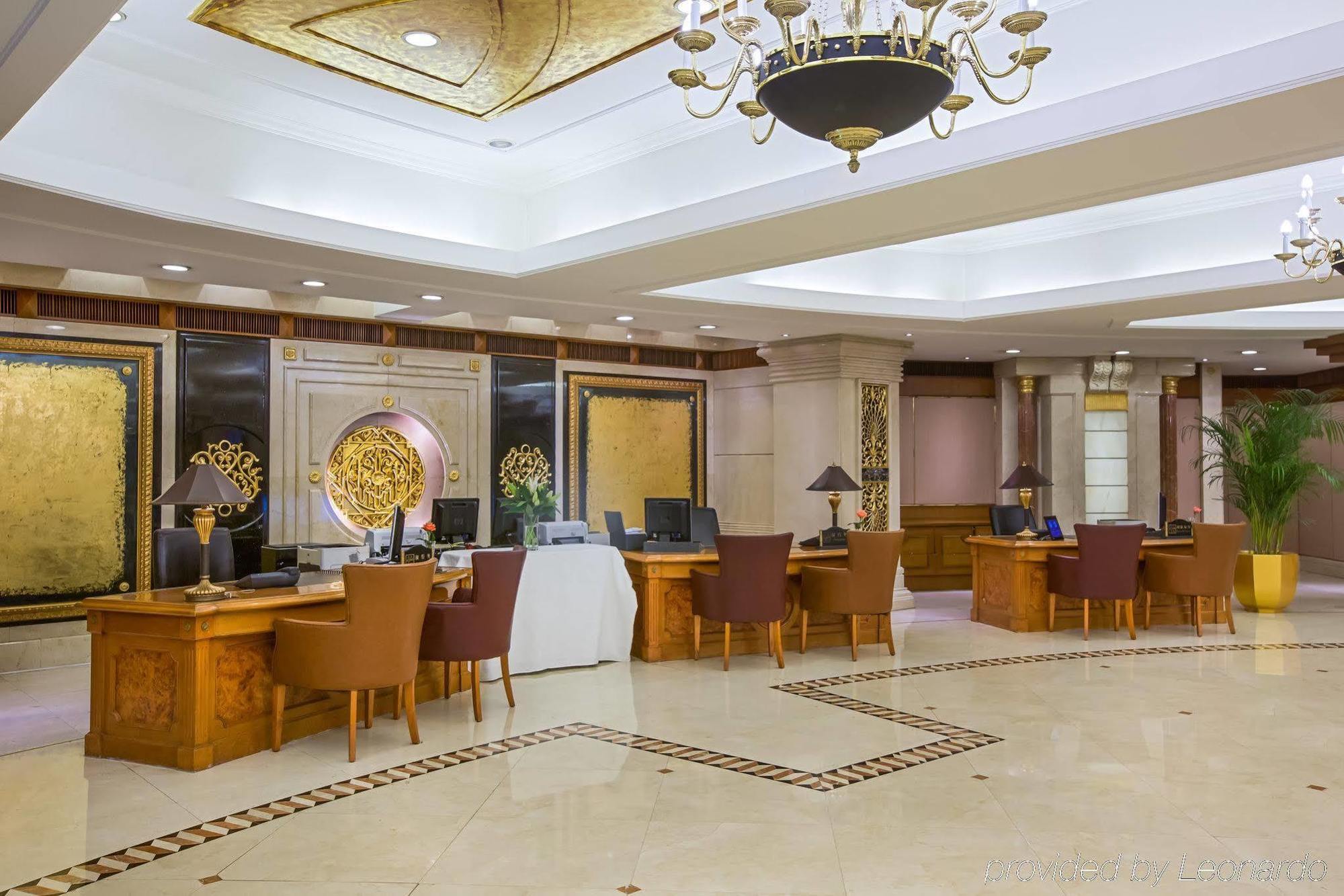 Crowne Plaza Nanjing Hotels & Suites מראה חיצוני תמונה