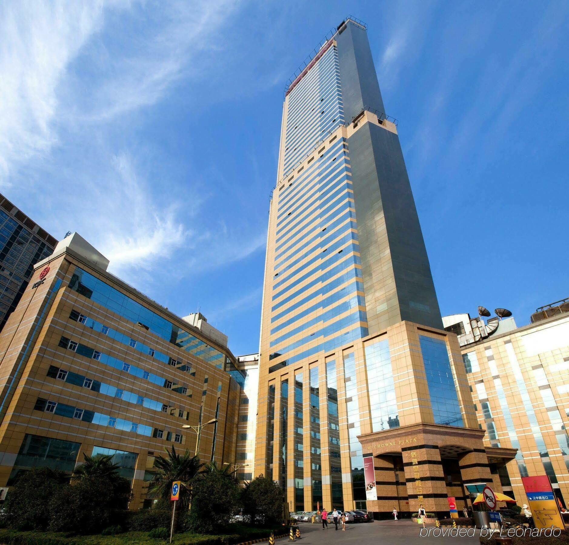 Crowne Plaza Nanjing Hotels & Suites מראה חיצוני תמונה